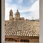 Di Anna Assisi