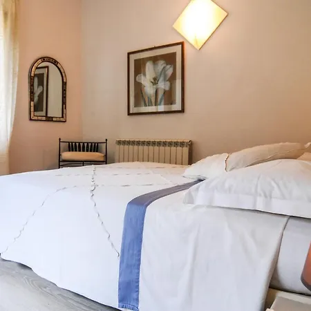 Di Anna * אסיסי