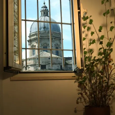 Di Anna דירה אסיסי